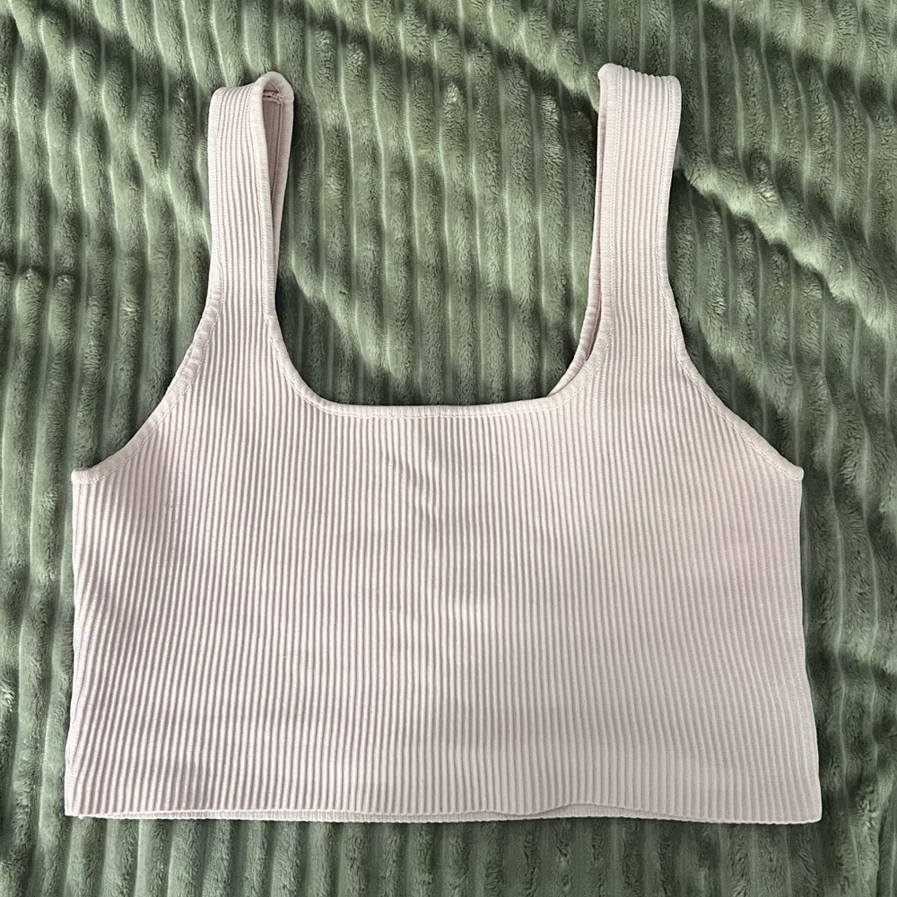 Pink Ribbed Crop Top - Picture 4 of 4